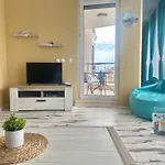 In Complex Sunny Island Deluxe Lägenhet Tjernomorets