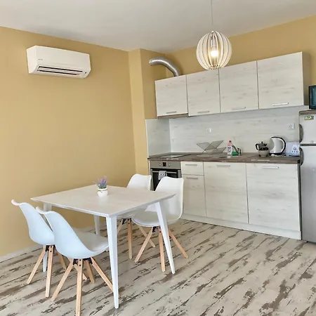 In Complex Sunny Island Deluxe *