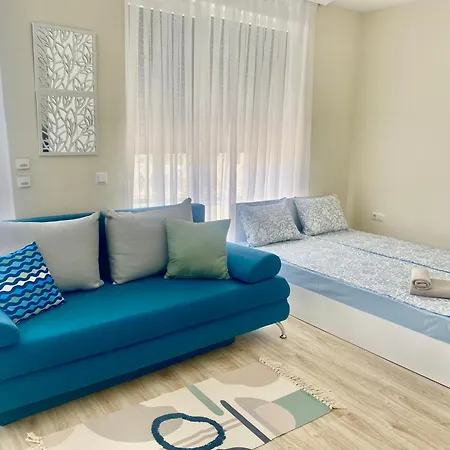 In Complex Sunny Island Deluxe Черноморец