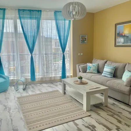 Апартаменты In Complex Sunny Island Deluxe Черноморец