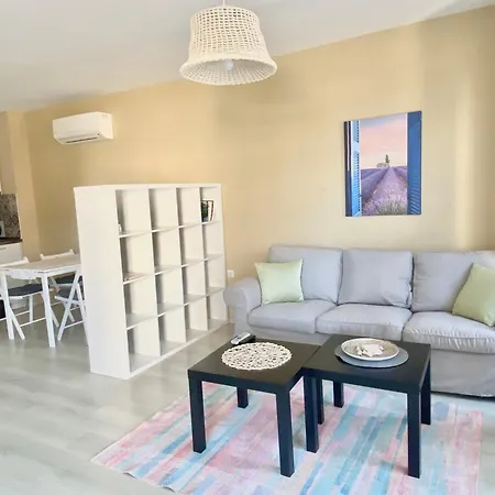 In Complex Sunny Island Deluxe Черноморец