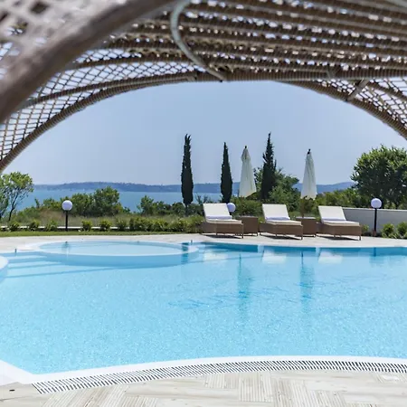 In Complex Sunny Island Deluxe Daire