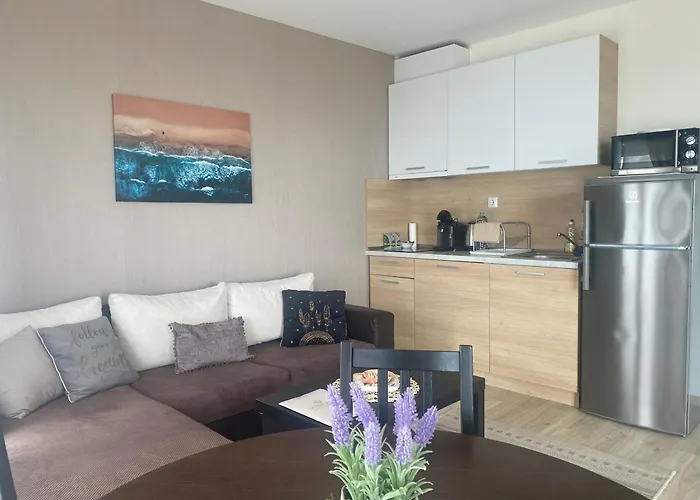 In Complex Sunny Island Deluxe Апартамент