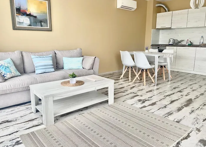 Apartment In Complex Sunny Island Deluxe Tschernomorez