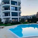 Апартаменты In Complex Sunny Island Deluxe