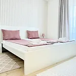 In Complex Sunny Island Deluxe Apartment