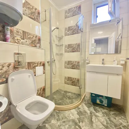 In Complex Sunny Island Deluxe