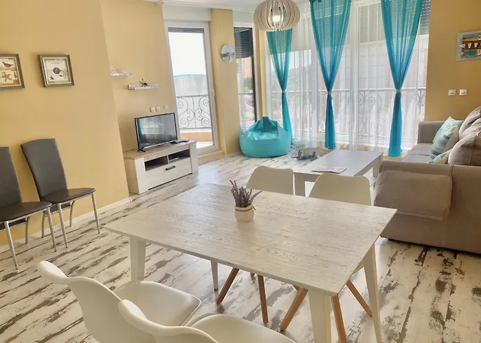 Апартаменты In Complex Sunny Island Deluxe