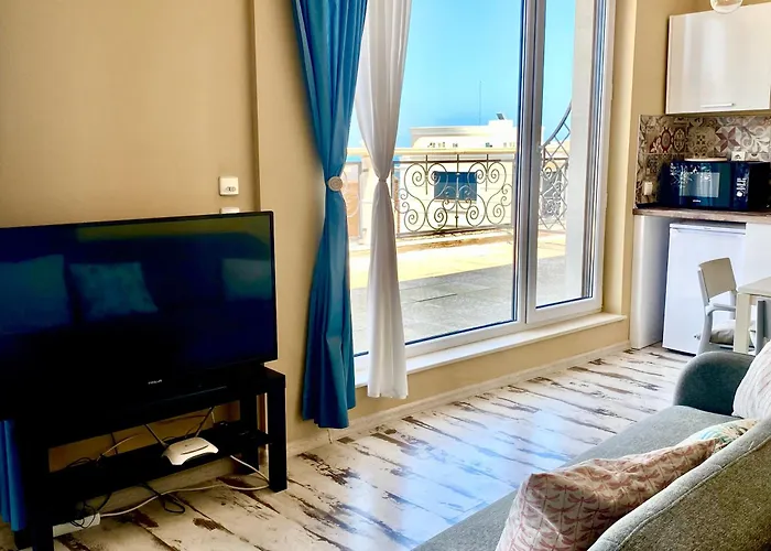 In Complex Sunny Island Deluxe Апартаменты